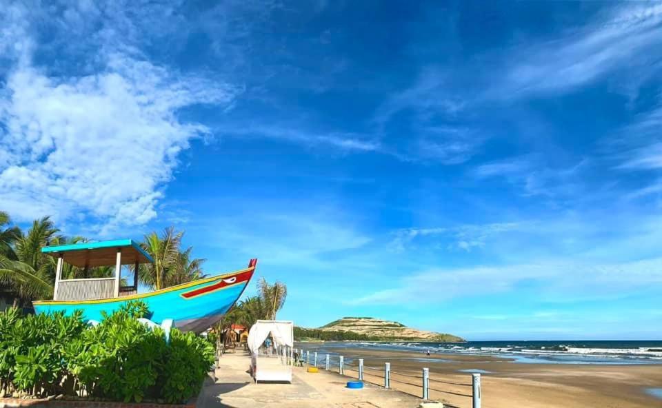 Hon Rom 2 Resort Mũi Né Buitenkant foto